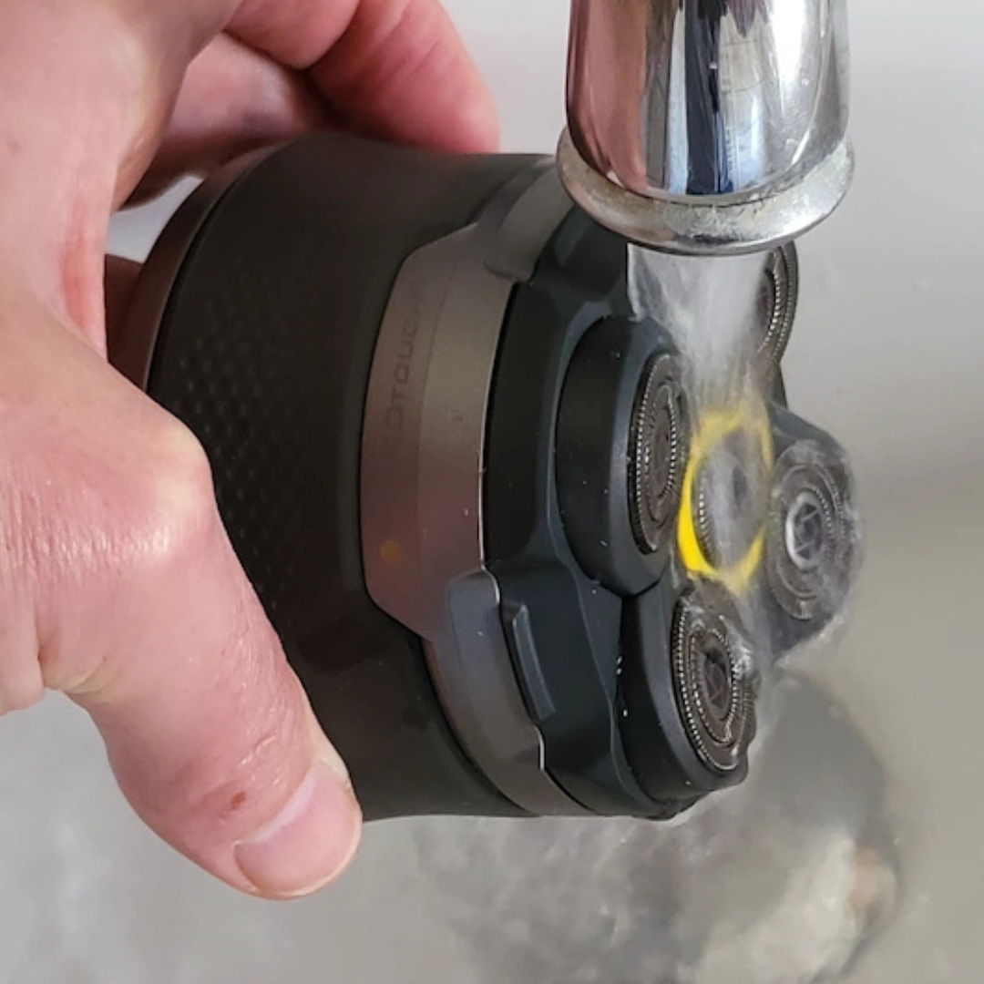 Titanium Head Shaver - Afeitado apurado y cómodo en casa