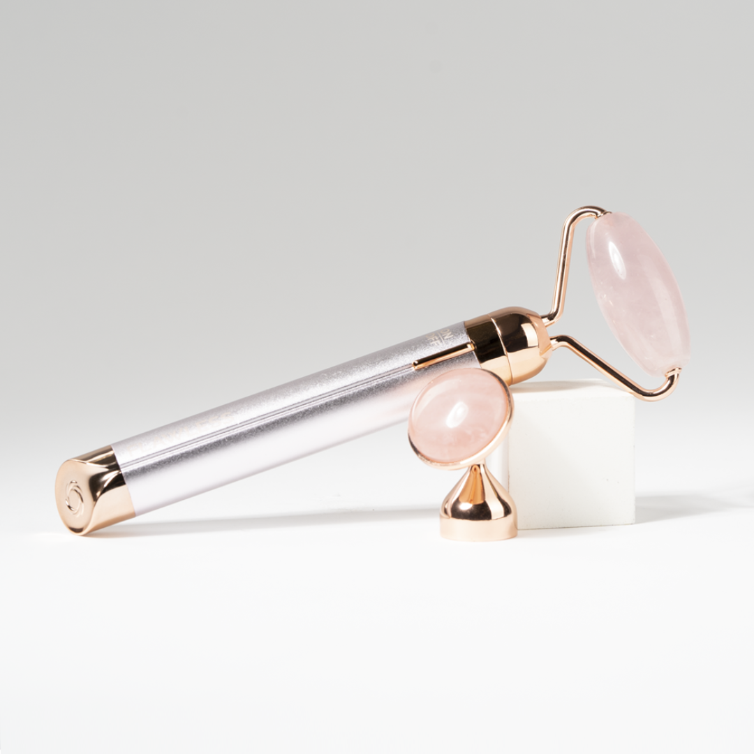 Flawless Contour – Rolo facial de Quartzo Rosa com microvibração